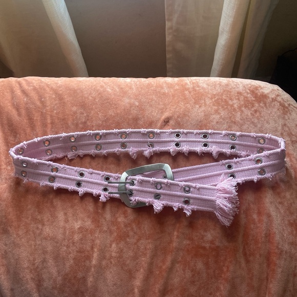 Pink Belt - Picture 2 of 3